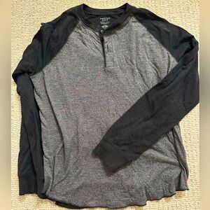 American Eagle Long Sleeve Shirt Size: L